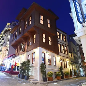 Elyka ** Estambul